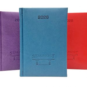 terminarz ksiaążkowy a4 dzienny